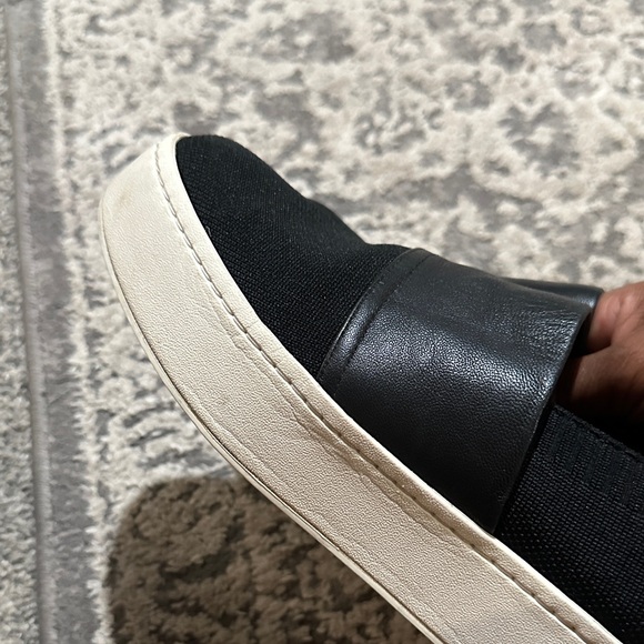 🖤Women’s Chunky Black Slip-On Shoes🖤 - Picture 4 of 9